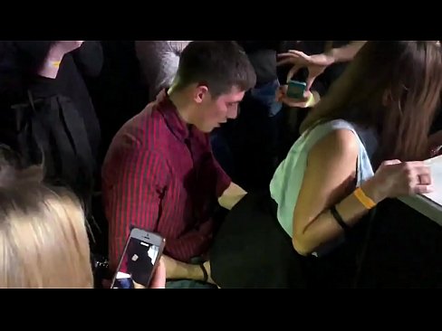 ❤️ Рэальны сэкс у рускім начным клубе. 18-гадовую расейку ў анус і похву трахнулі ў начным клубе ️❌ Чортнае відэа  у порна be.mysexgamer.ru ﹏